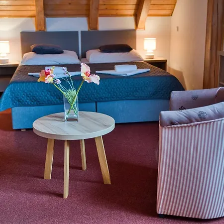 U Lípy Hotel Krusovice