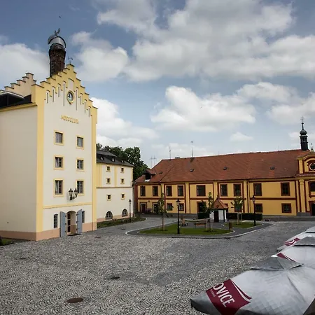 U Lípy Hotel Krusovice
